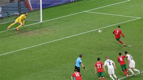 Portugal 0.